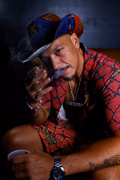 LUIS J. GOMEZ